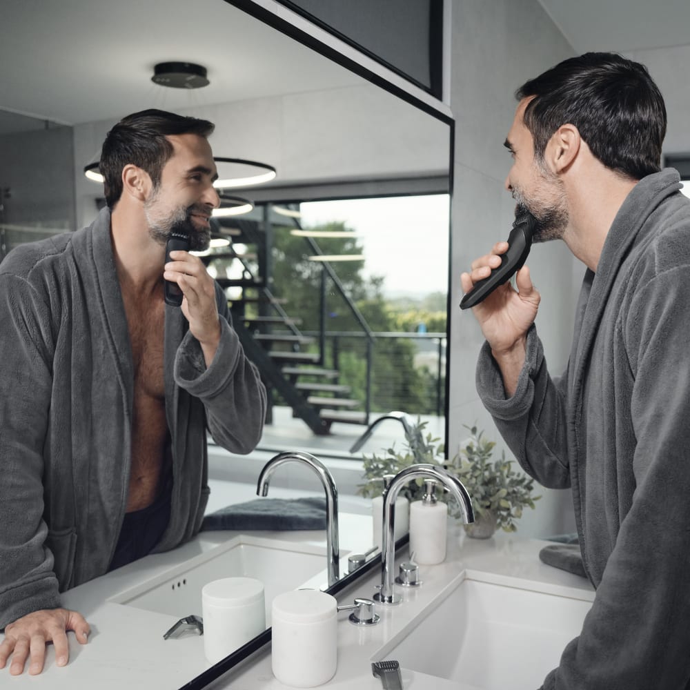 The Beard Hedger® Plus
